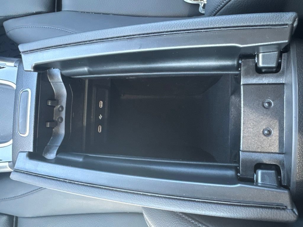 Used 2026 Mercedes-Benz GLB 250 4MATIC image 23