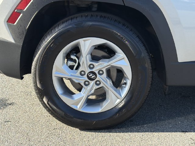 Certified 2024 Hyundai Tucson SEL FWD image 19