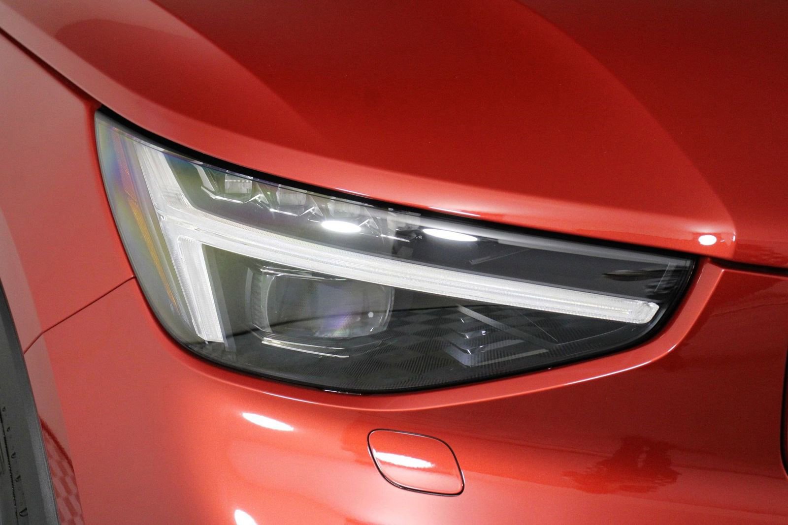 Used 2023 Volvo C40 P8 Recharge Ultimate AWD/4WD image 24