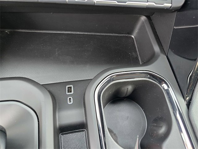 Used 2025 GMC Sierra 1500 AT4 image 16