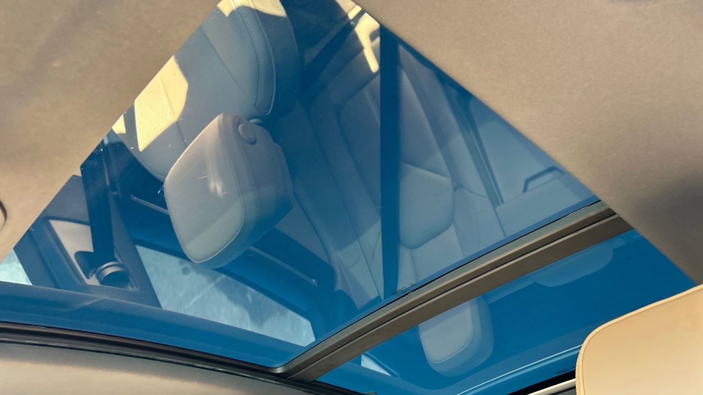 Used 2017 Porsche Macan S image 26