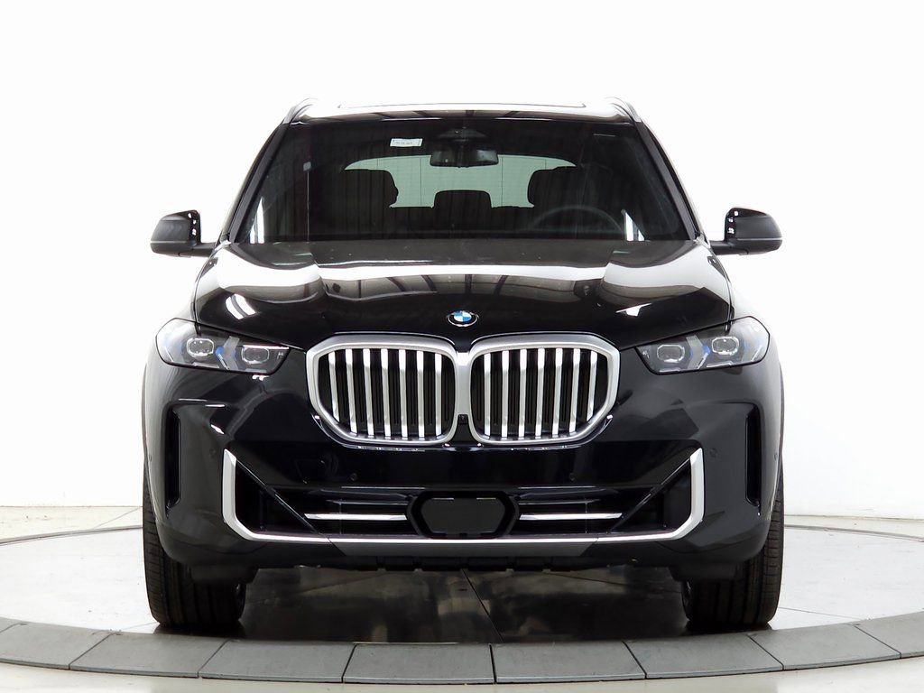 Used 2026 BMW X5 xDrive40i w/ Premium Package AWD/4WD image 2