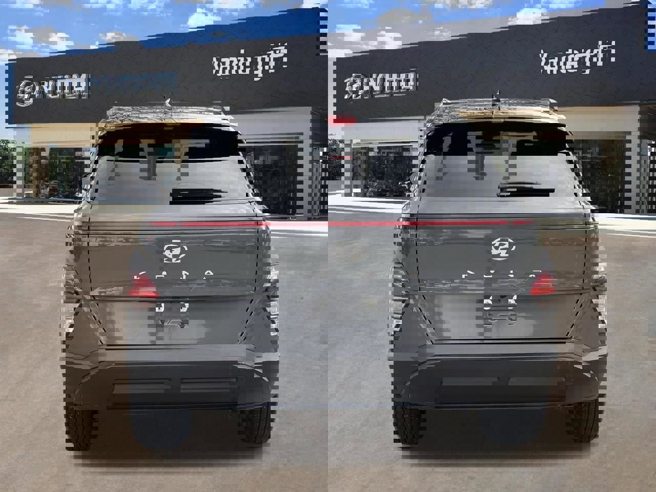 Used 2026 Hyundai Kona SEL Sport image 12