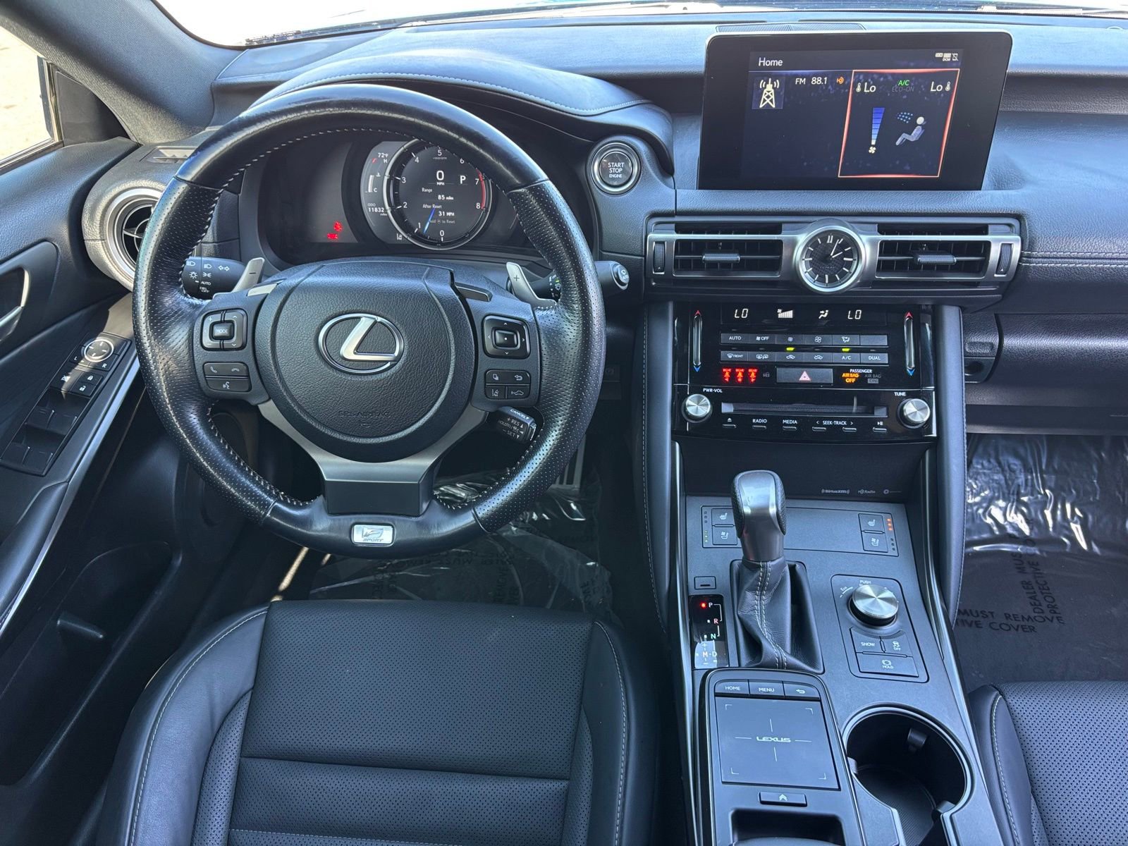 Used 2022 Lexus IS 350 F Sport RWD image 3