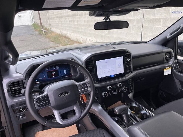 Used 2025 Ford F150 XLT w/ Equipment Group 301A Standard AWD/4WD image 16