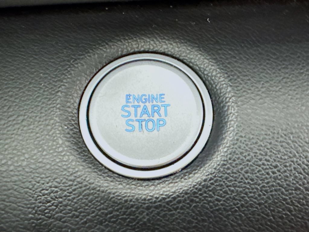 Used 2021 Hyundai Elantra SEL FWD image 20