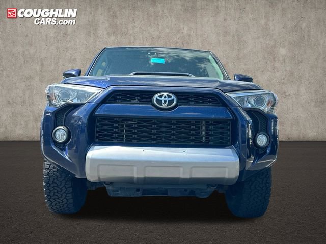 Used 2018 Toyota 4Runner TRD Off-Road Premium AWD/4WD image 2