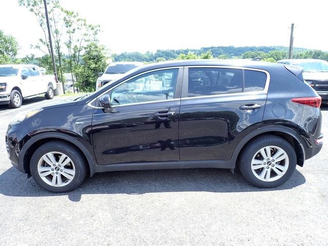 Used 2018 Kia Sportage LX AWD/4WD image 2