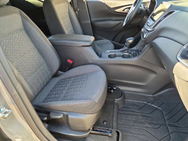 Used 2024 Chevrolet Equinox LT AWD/4WD image 31