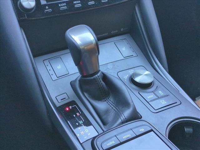 Used 2024 Lexus IS 350 F Sport RWD image 10