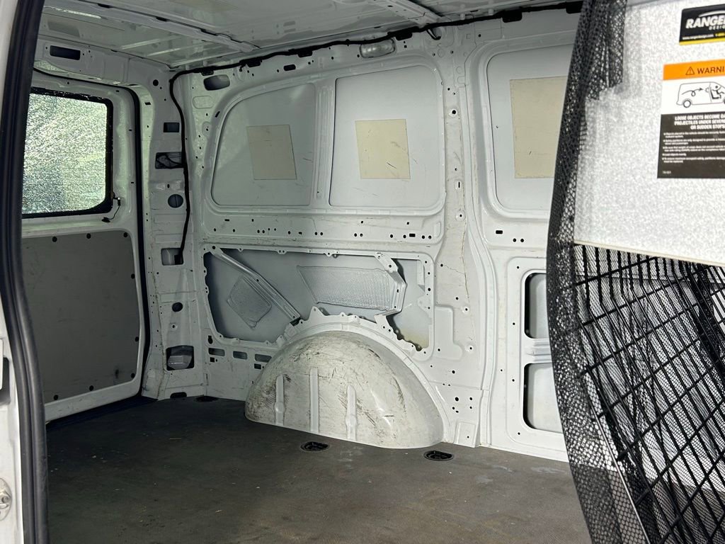 Used 2017 Mercedes-Benz Metris image 9