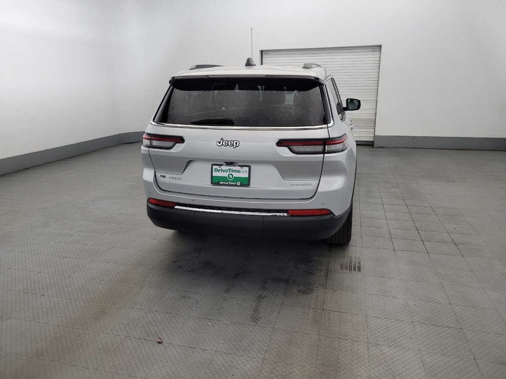 Used 2022 Jeep Grand Cherokee L Laredo w/ Luxury Tech Group I AWD/4WD image 7
