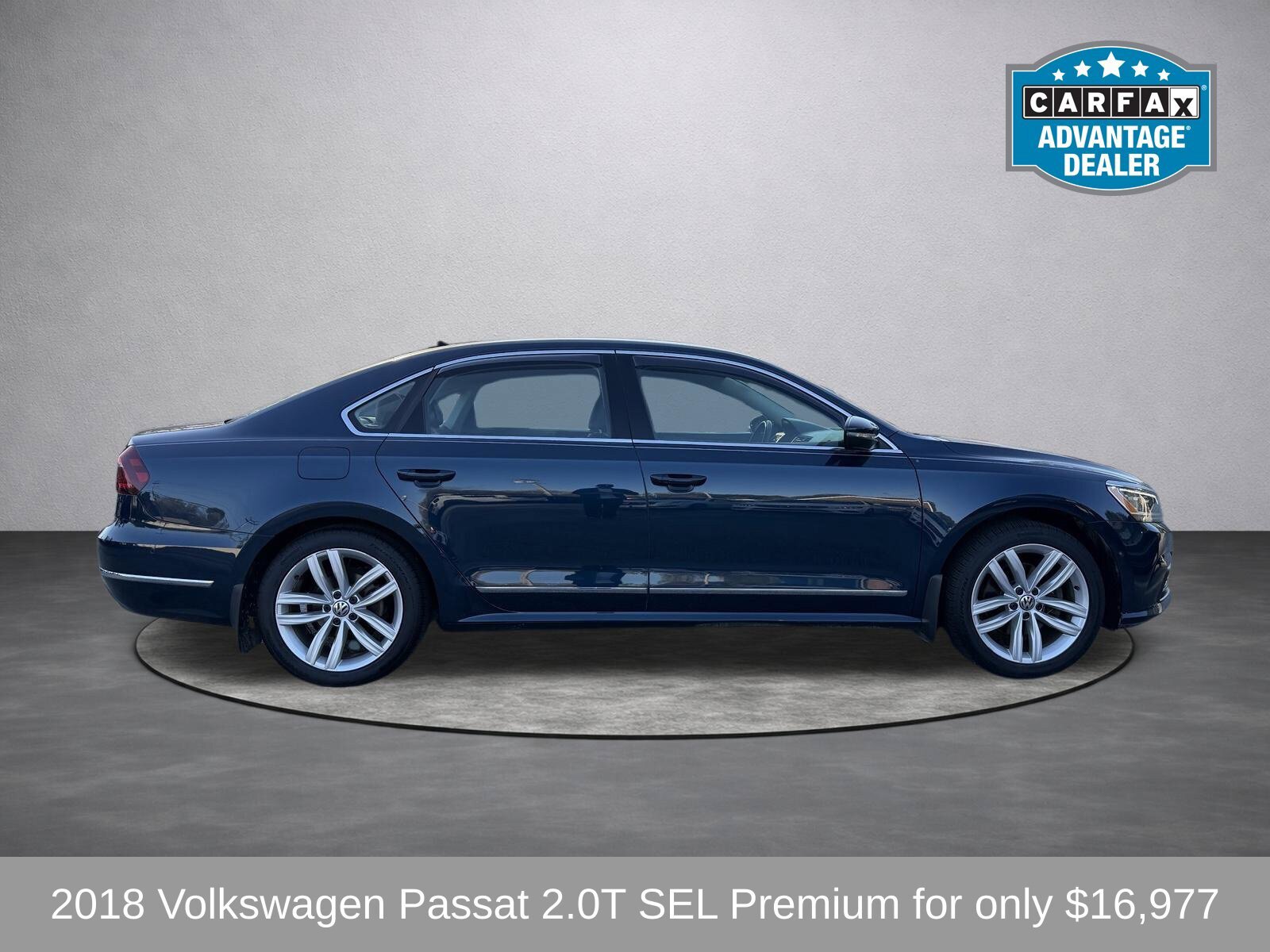 Used 2018 Volkswagen Passat 2.0T SEL Premium FWD image 2