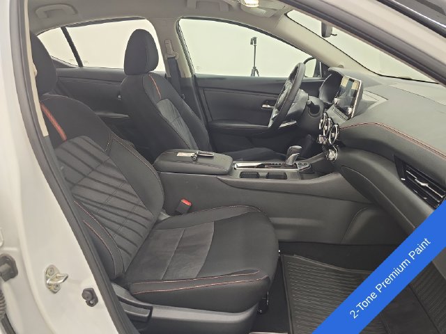 Used 2025 Nissan Sentra SR FWD image 9