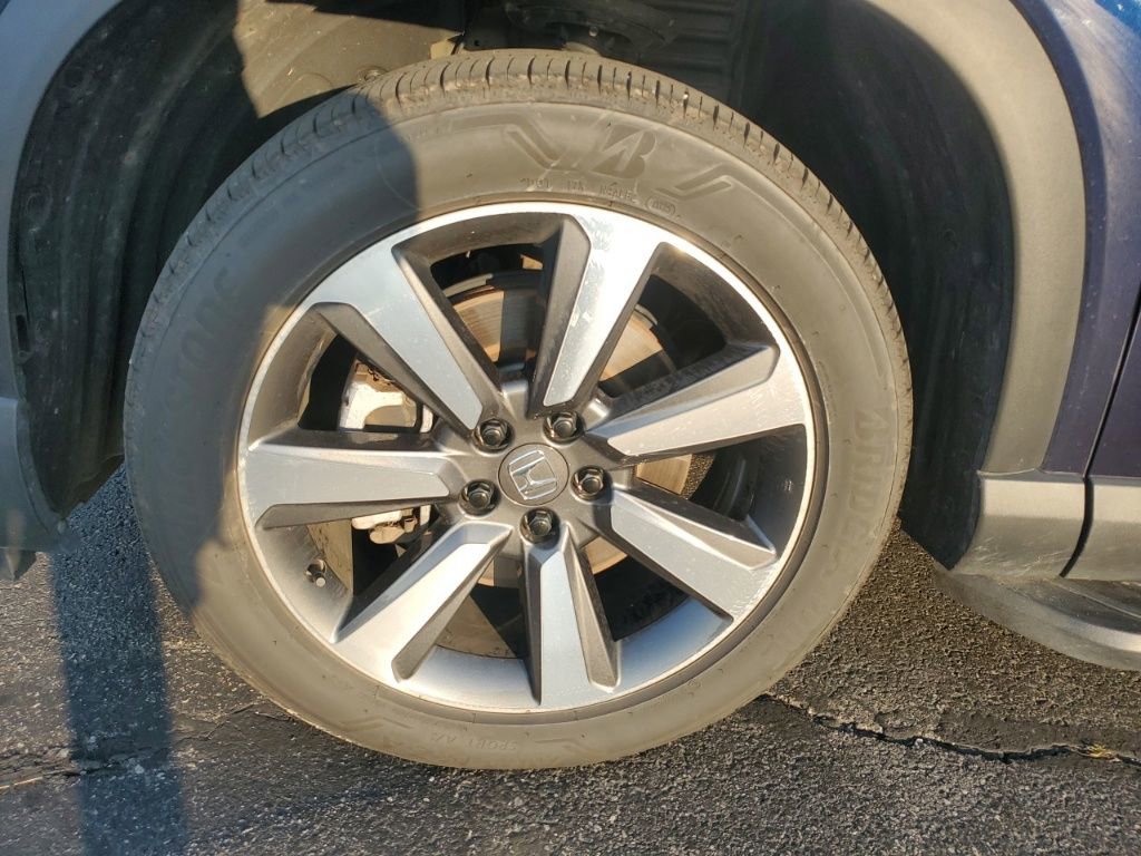 Used 2023 Honda Pilot Elite image 6