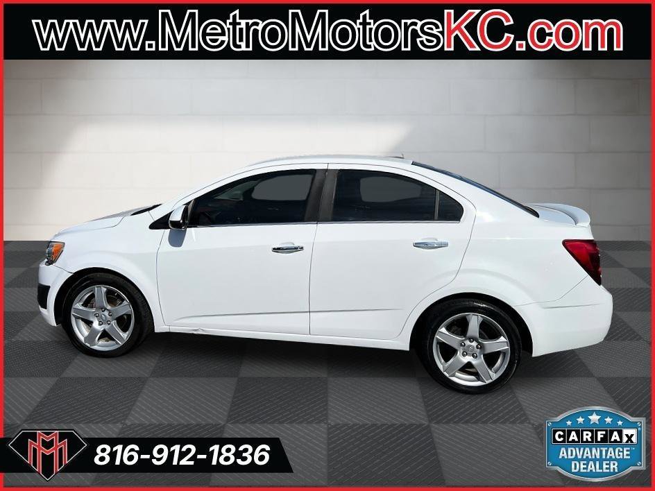 Used 2015 Chevrolet Sonic LTZ image 2