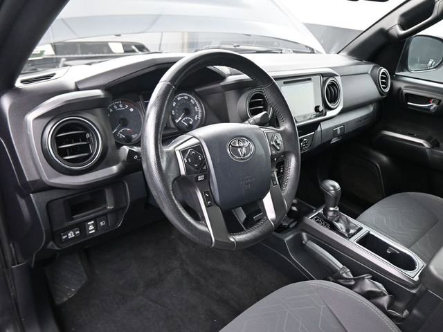 Used 2019 Toyota Tacoma TRD Sport image 21