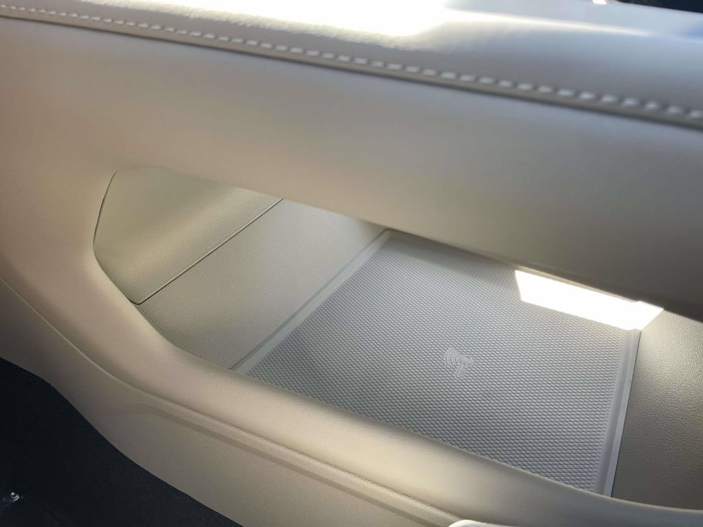 New 2026 Volkswagen Atlas SE FWD image 29