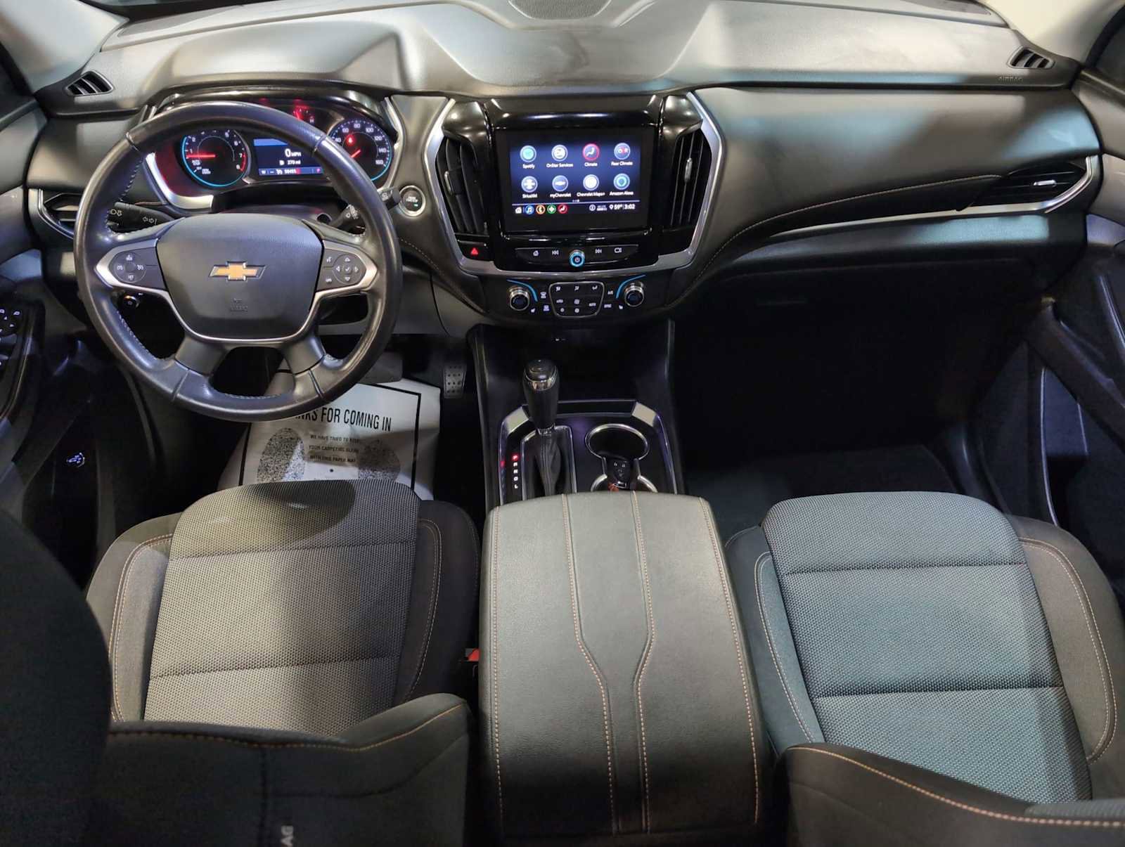 Used 2020 Chevrolet Traverse LT image 19