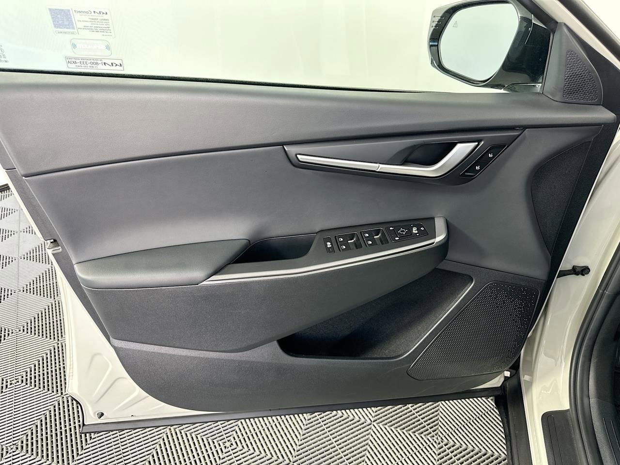 Used 2024 Kia EV6 Light image 20