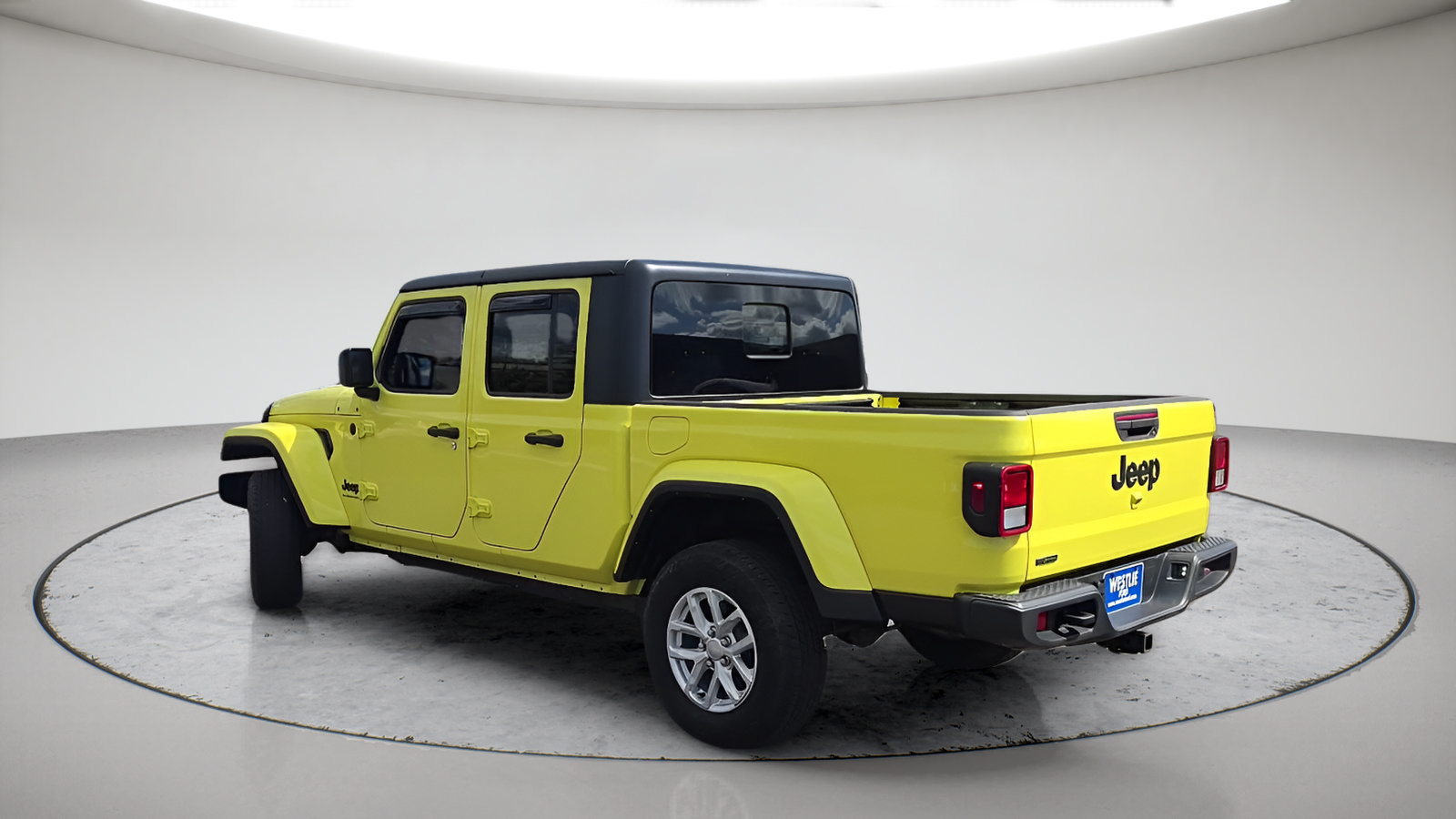 Used 2023 Jeep Gladiator Sport AWD/4WD image 9