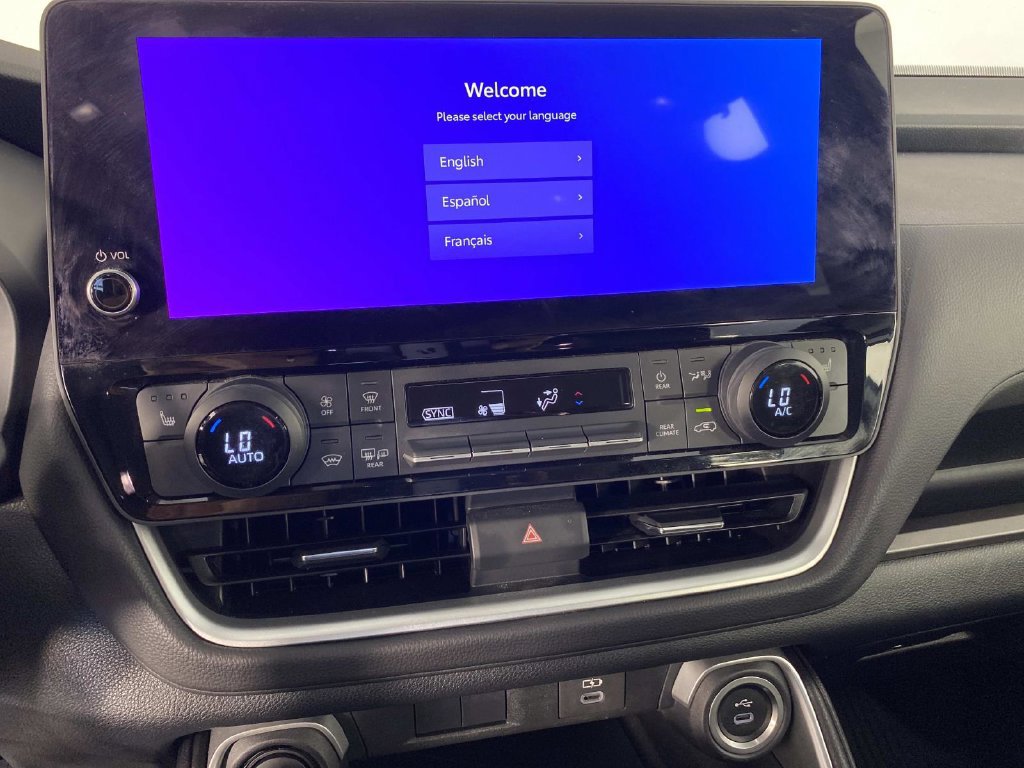 Used 2024 Toyota Grand Highlander AWD image 18