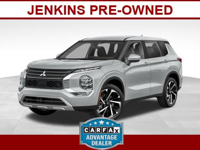 Used 2022 Mitsubishi Outlander SE FWD 360° Tour