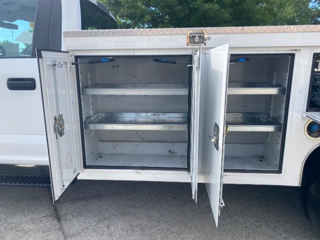 Used 2021 Ford F550 2WD Regular Cab Super Duty image 12