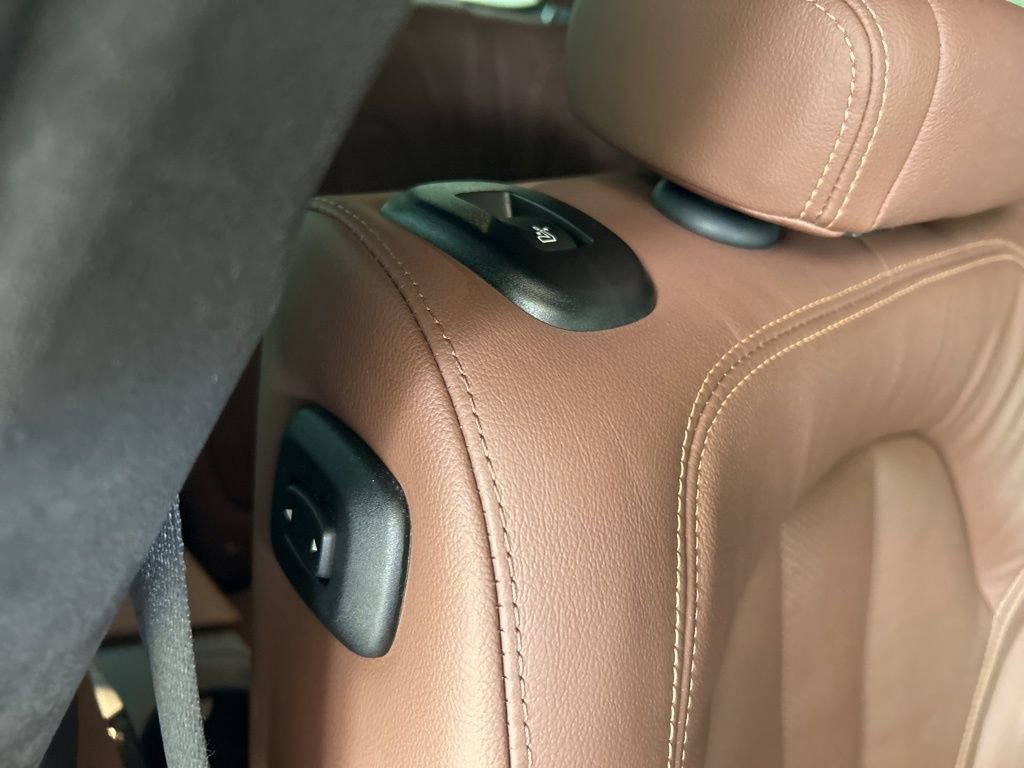 Used 2022 BMW X7 M50i w/ Dynamic Handling Package image 37