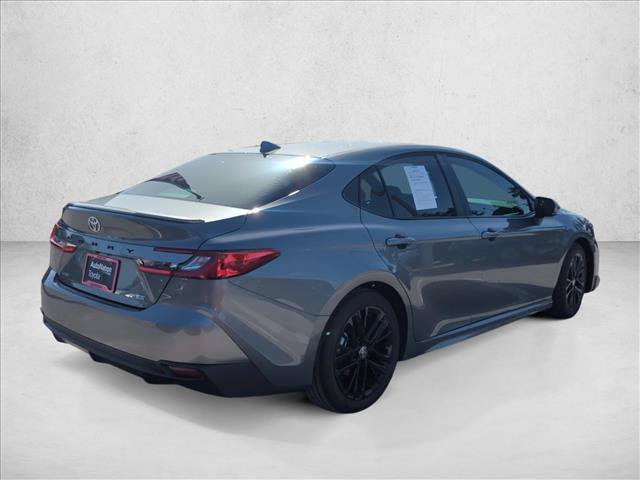 Used 2026 Toyota Camry SE FWD image 5