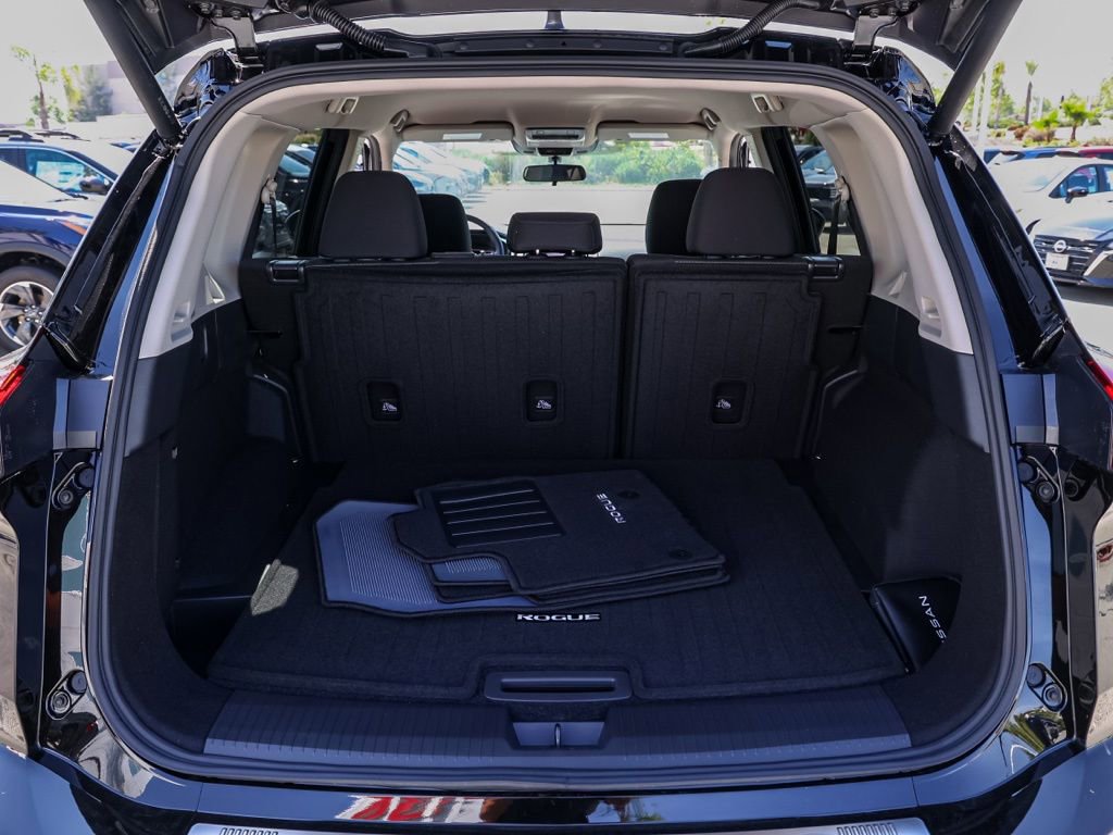 New 2026 Nissan Rogue SV image 16
