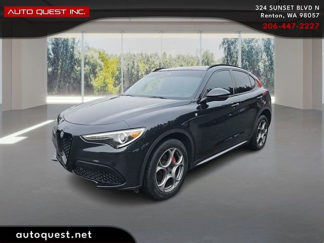 Used 2023 Alfa Romeo Stelvio Ti AWD/4WD image 1