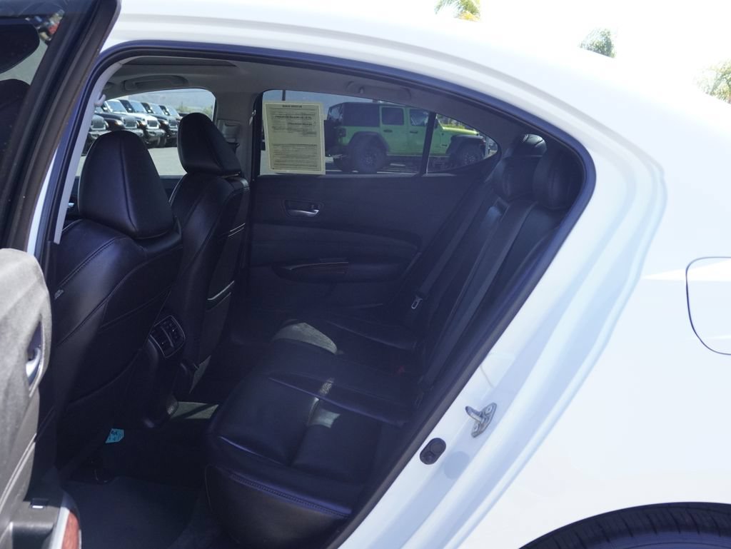 Used 2017 Acura TLX FWD image 25