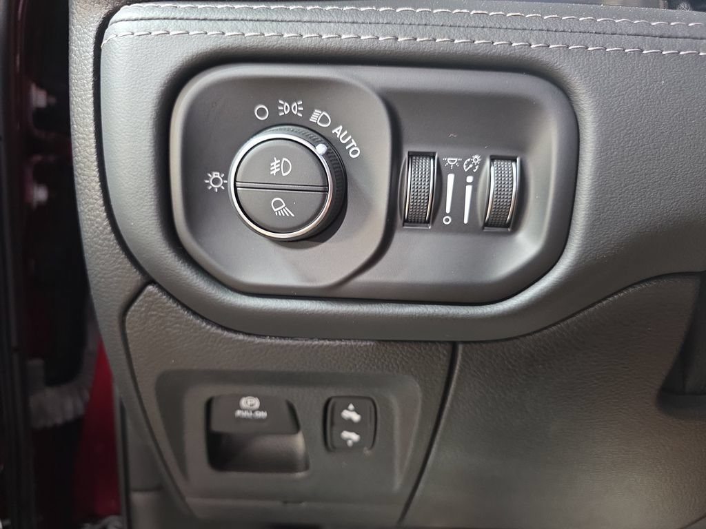 Used 2021 RAM 1500 Limited w/ Night Edition AWD/4WD image 27