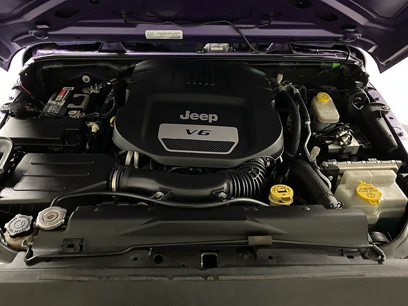 Used 2018 Jeep Wrangler Unlimited Sport w/ Max Tow Package image 15