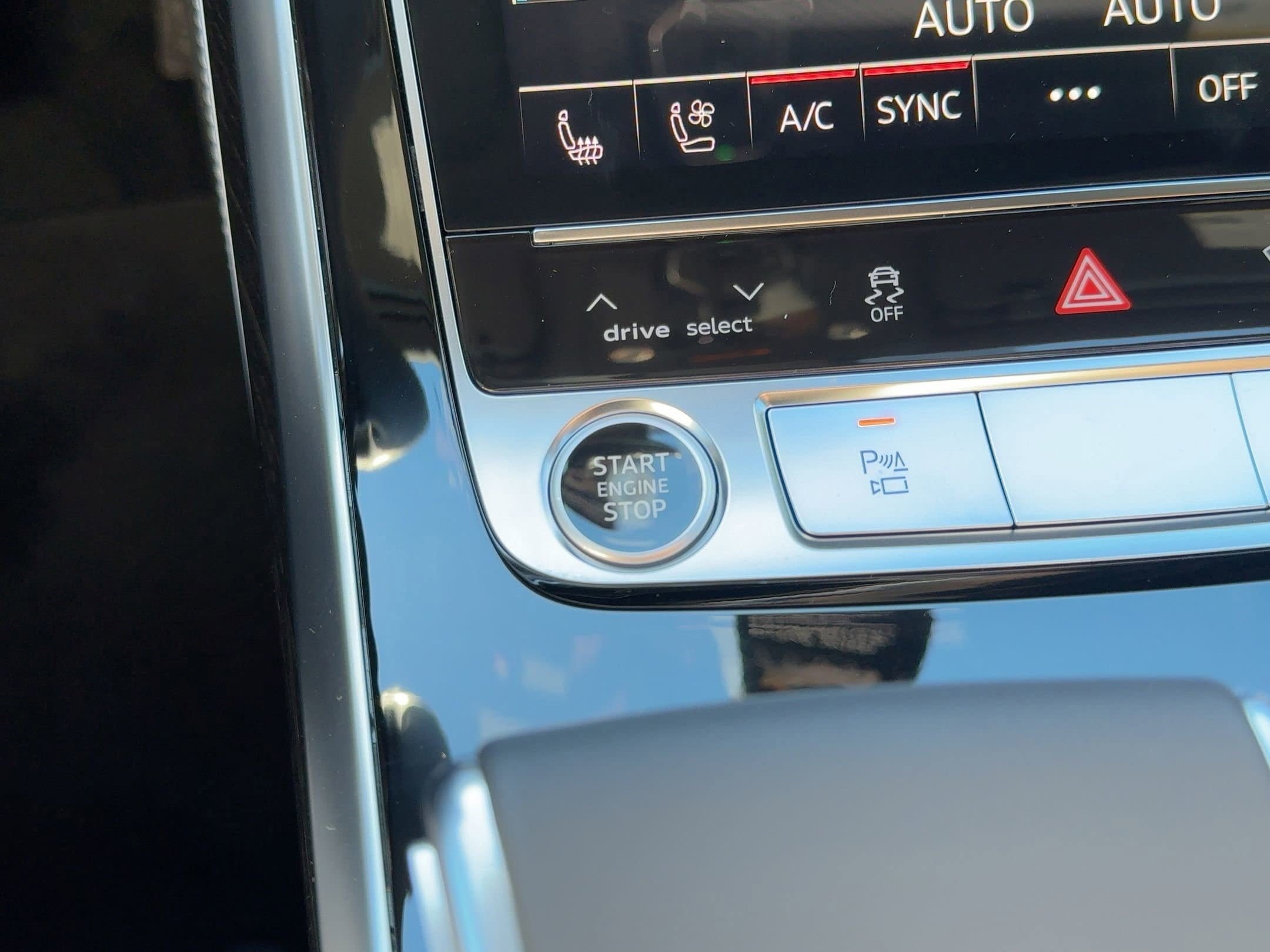 New 2026 Audi Q7 3.0T Premium Plus AWD/4WD image 19