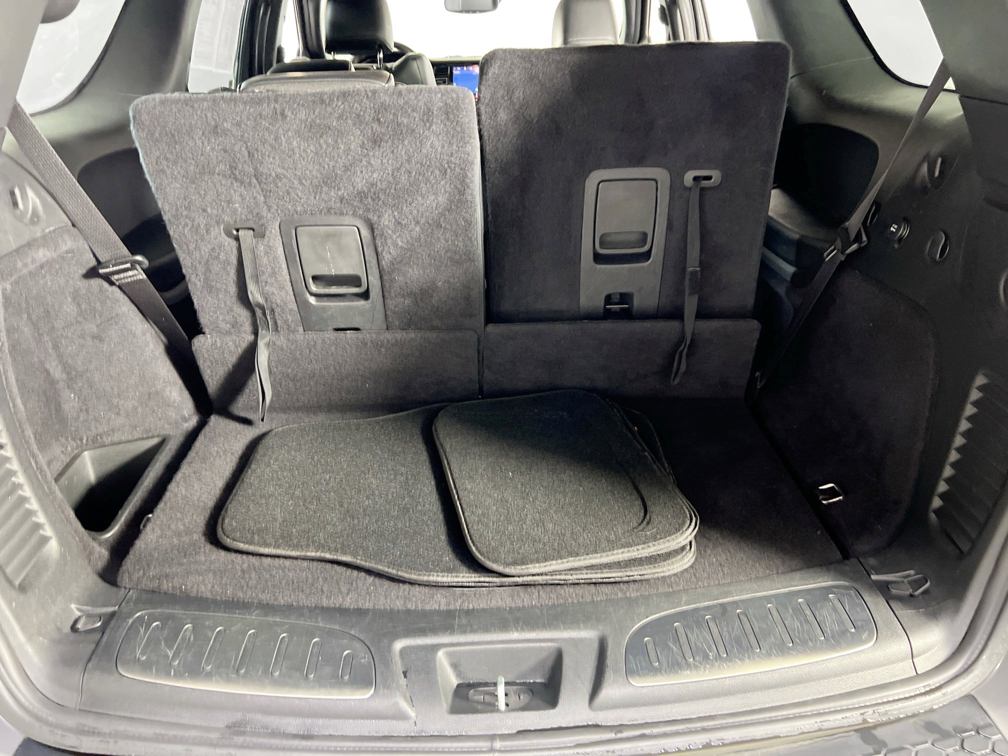 Used 2022 Dodge Durango GT image 27