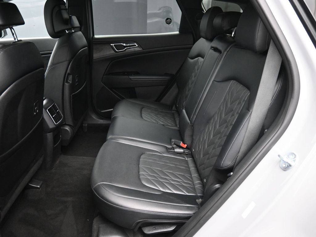 Certified 2023 Kia Sportage X-Line w/ X-Line Premium Package image 21