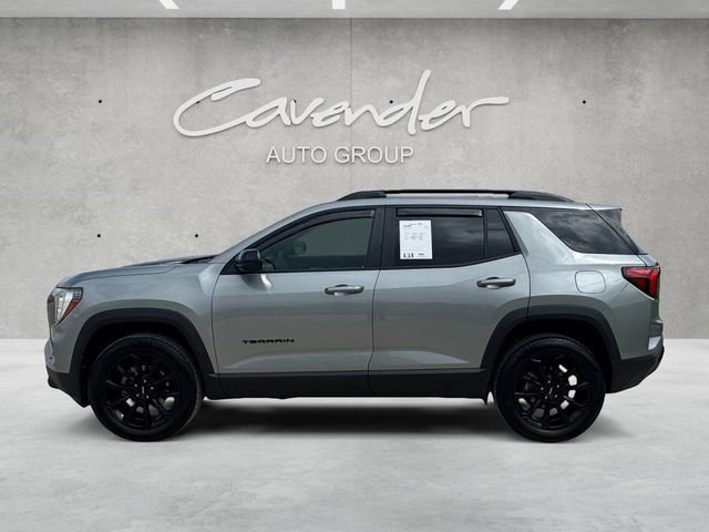 Certified 2025 GMC Terrain Elevation w/ Black Edition AWD/4WD image 4