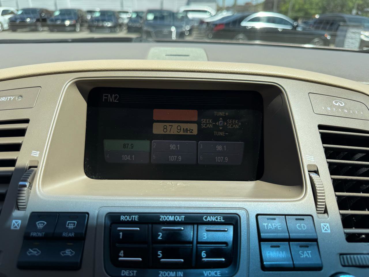 Used 2005 INFINITI Q45 RWD image 10