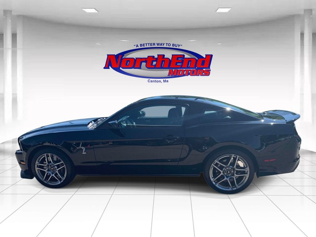 Used 2013 Ford Mustang Shelby GT500 RWD image 39