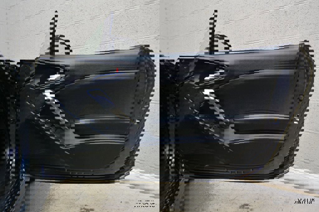 Used 2017 FIAT 124 Spider Lusso image 10