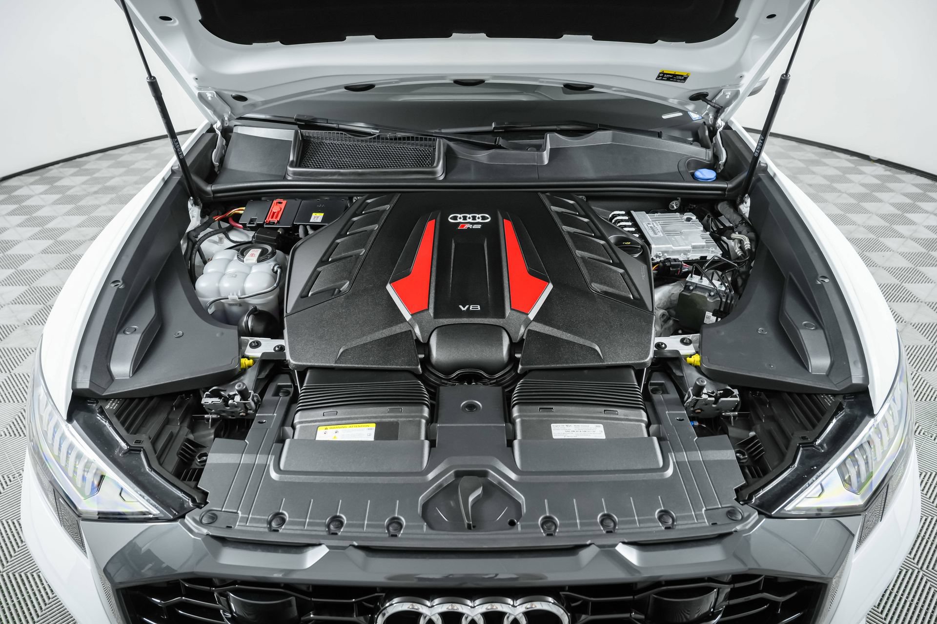 Used 2024 Audi RS Q8 AWD/4WD image 87