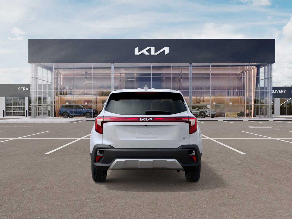 New 2026 Kia Seltos LX image 5