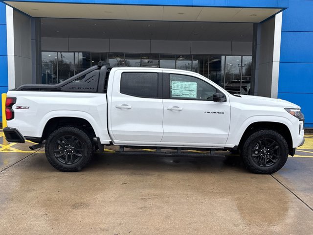 New 2025 Chevrolet Colorado Z71 w/ Midnight Edition image 2