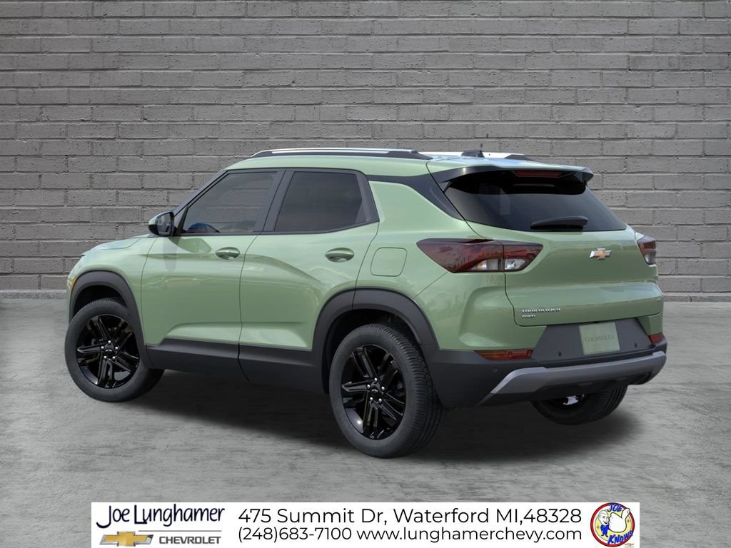 New 2026 Chevrolet TrailBlazer LT w/ Midnight Edition AWD/4WD image 3