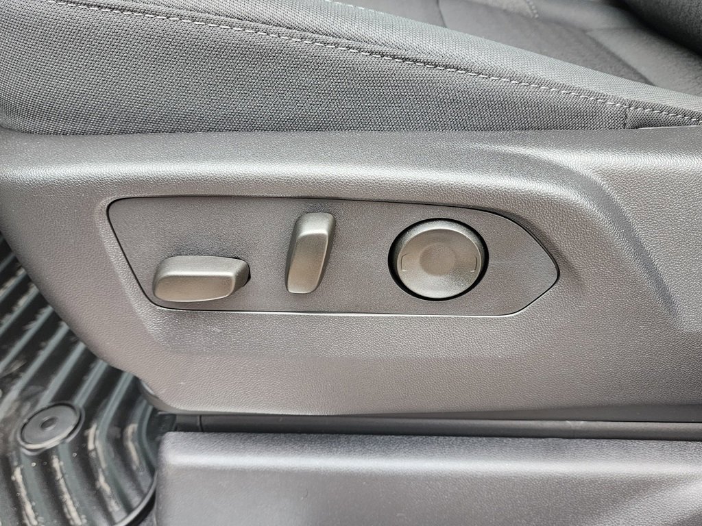 New 2026 GMC Sierra 1500 Elevation image 18