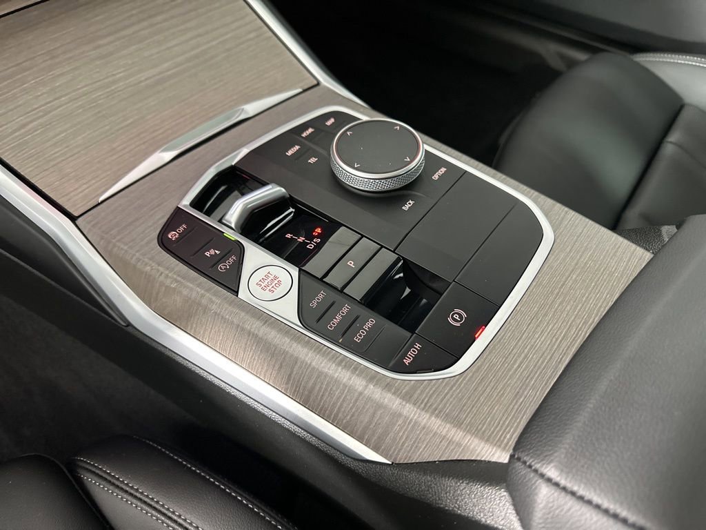Certified 2025 BMW 330i xDrive 330i xDrive w/ Premium Package image 20