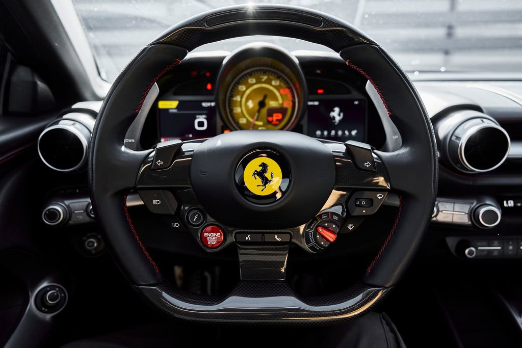 Used 2020 Ferrari 812 Superfast RWD image 48