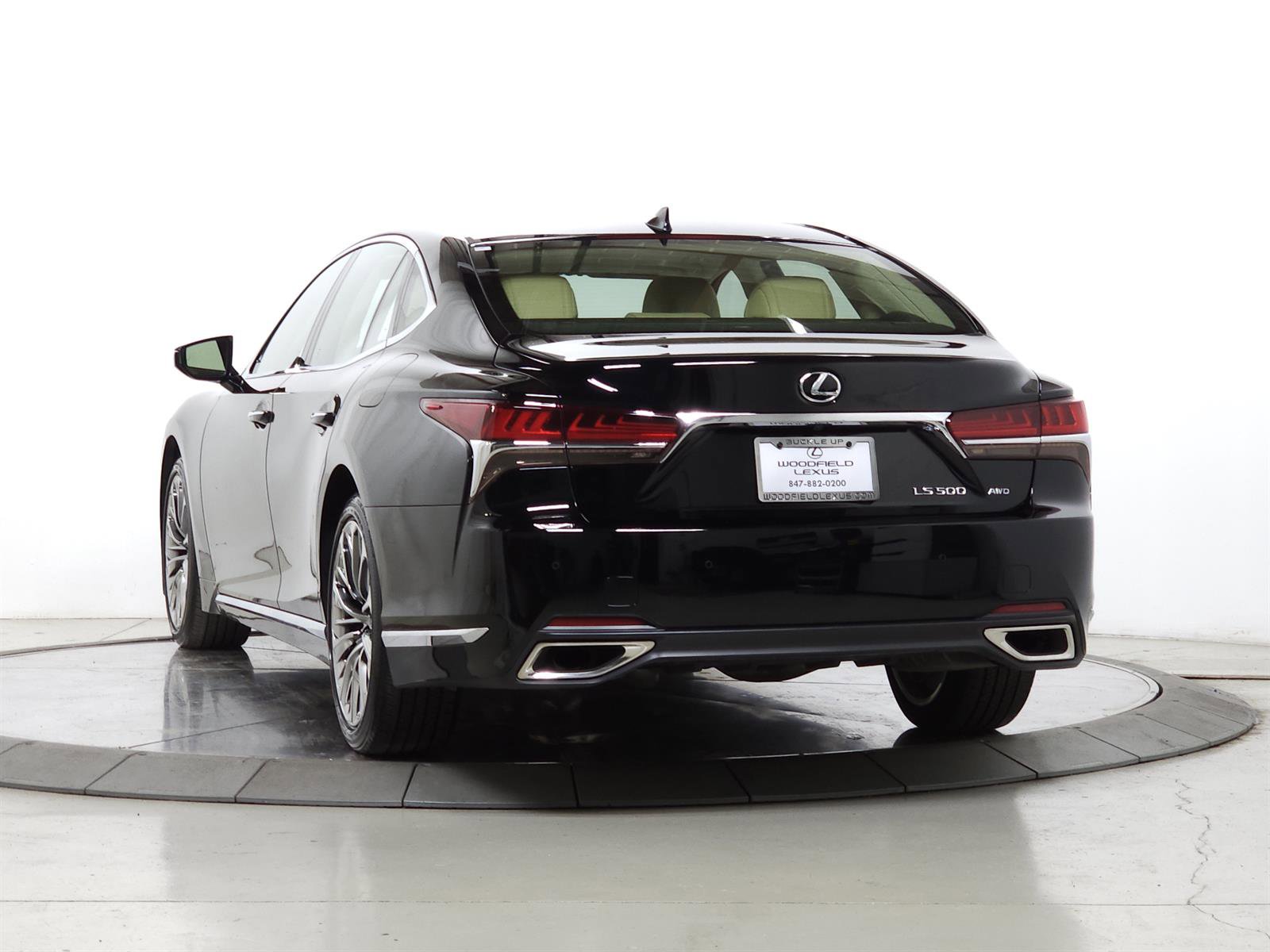 Used 2020 Lexus LS 500 AWD image 6